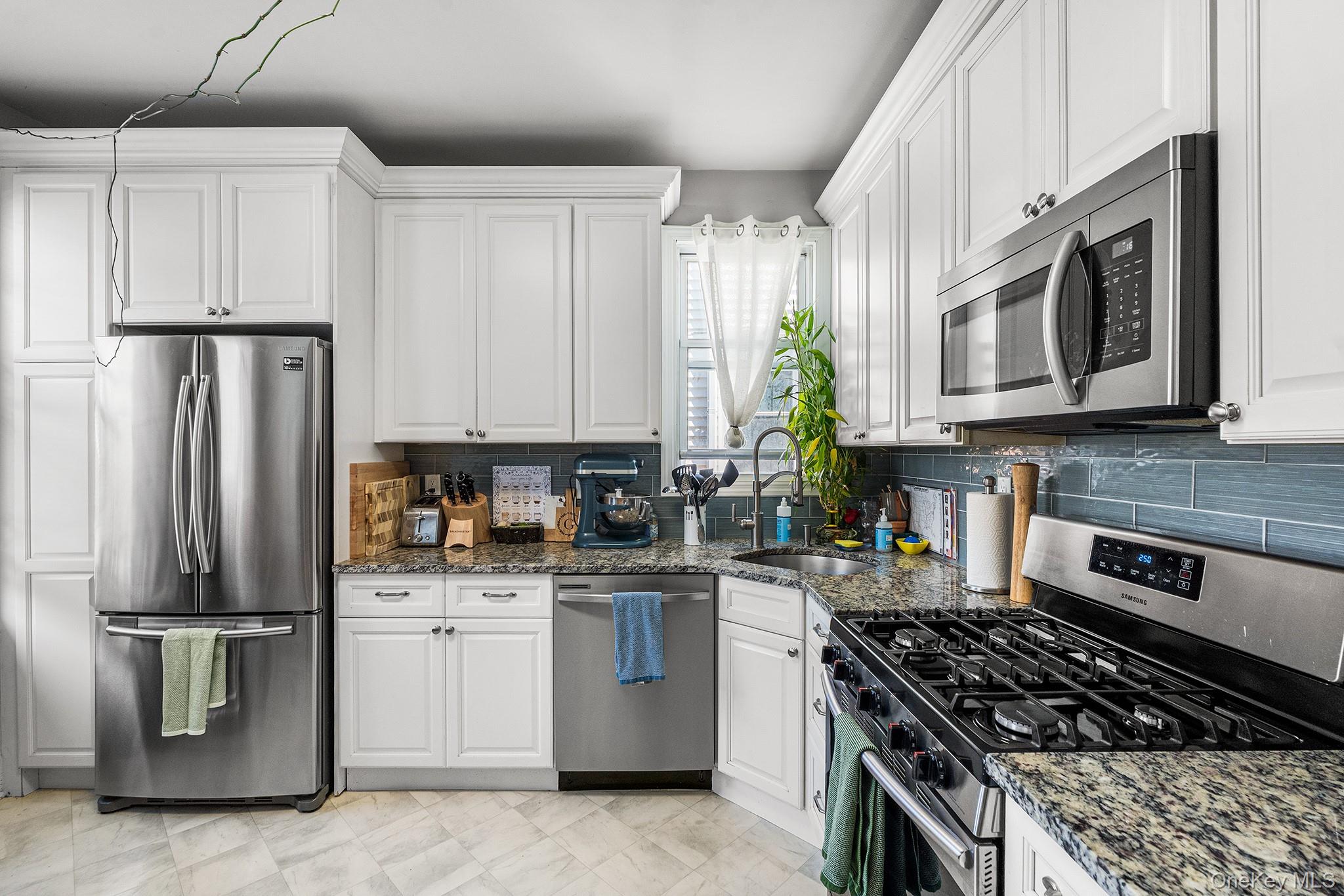 99 W 37th St, Bayonne, NJ 07002 photo