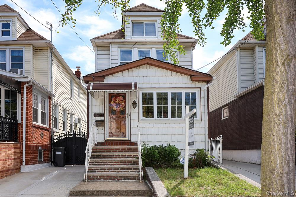 114 51 114th St, South Ozone Park, NY 11420