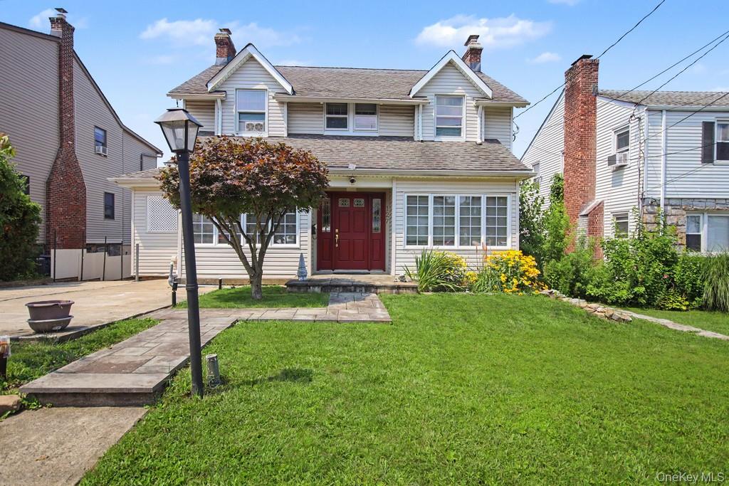 127 Wickes Ave, Yonkers, NY 10701