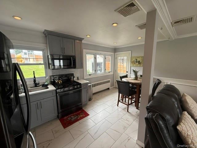 94 Indian Head Rd, Kings Park, NY 11754 photo
