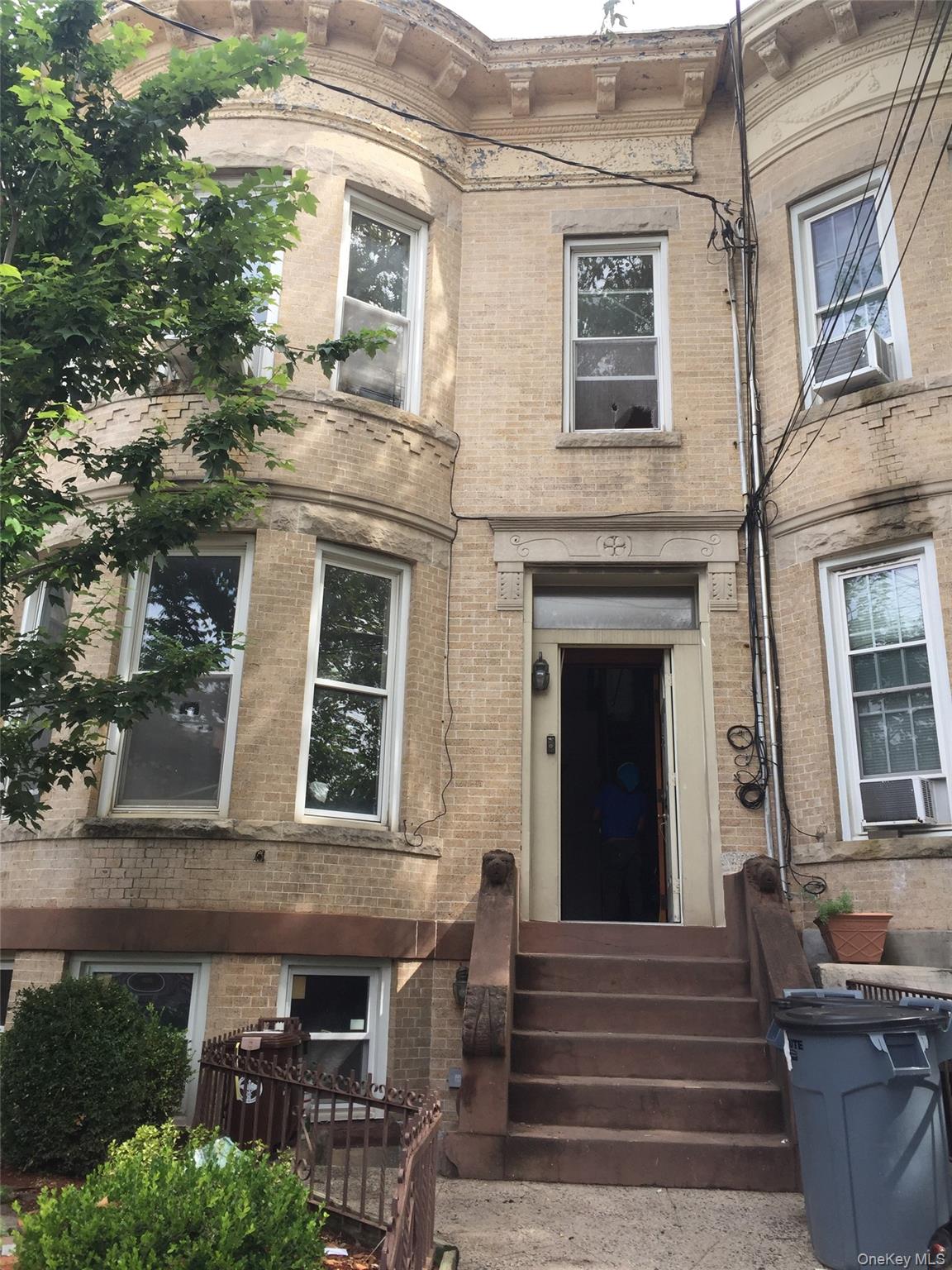 1051 71st St, Brooklyn, NY 11228