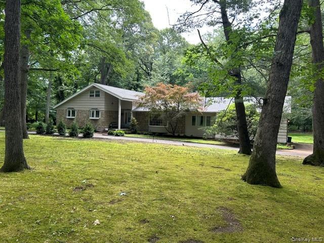 3 Fox Ln, Locust Valley, NY 11560 photo