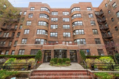 Office in Rego Park NY 98-120 Queens Boulevard #1G.jpg