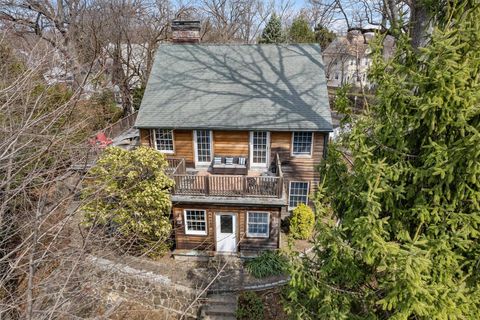 Single Family Residence in Bronxville NY 32 Merriam Place.jpg