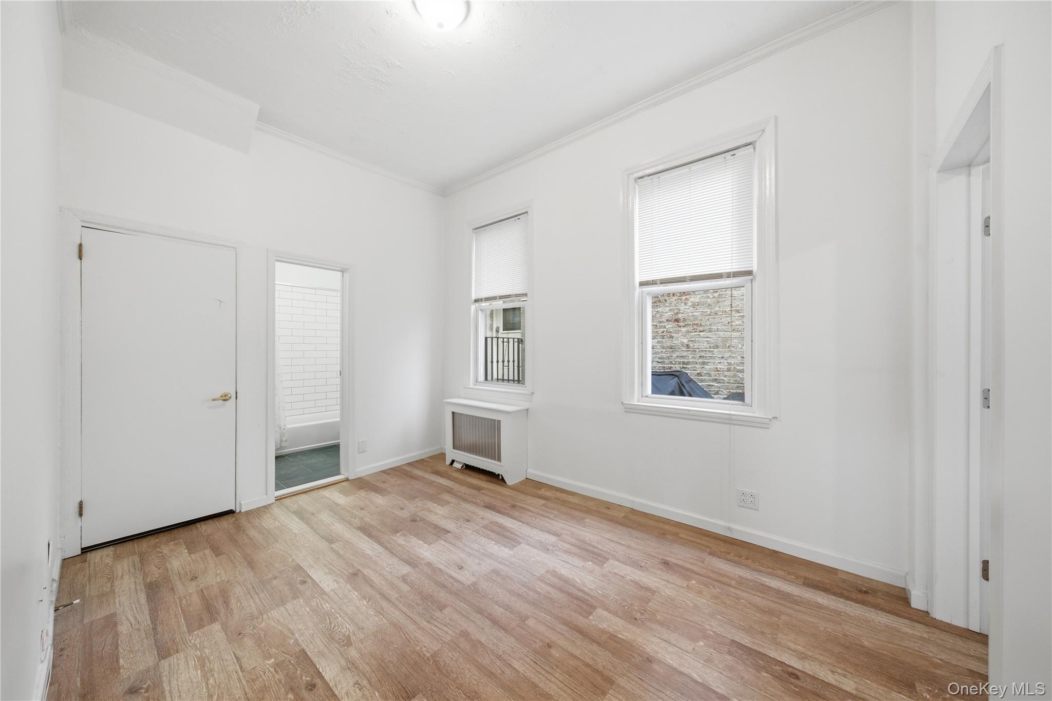 6805 76th St, Middle Village, NY 11379 photo