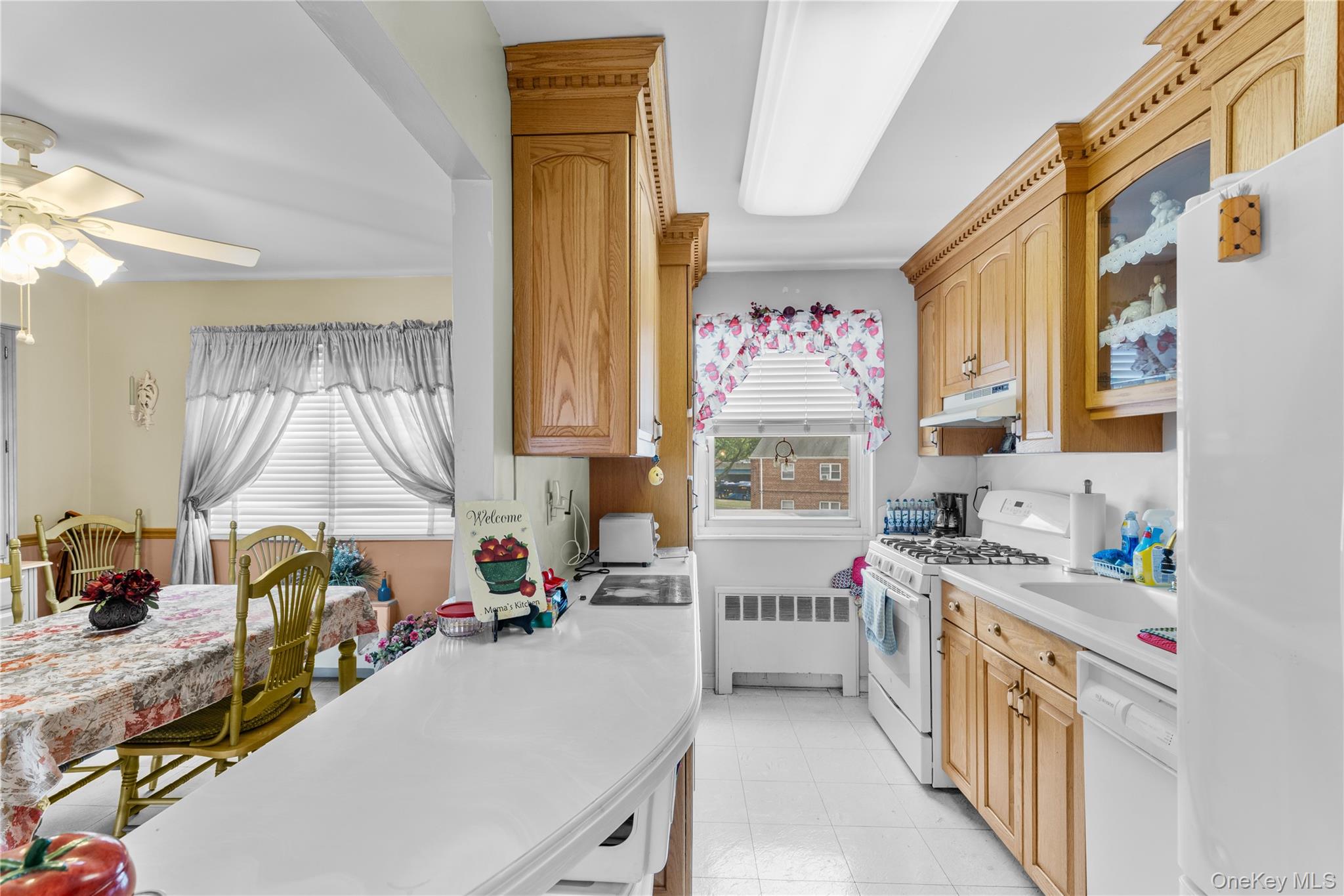 155 32 84th St #3, Howard Beach, NY 11414 photo