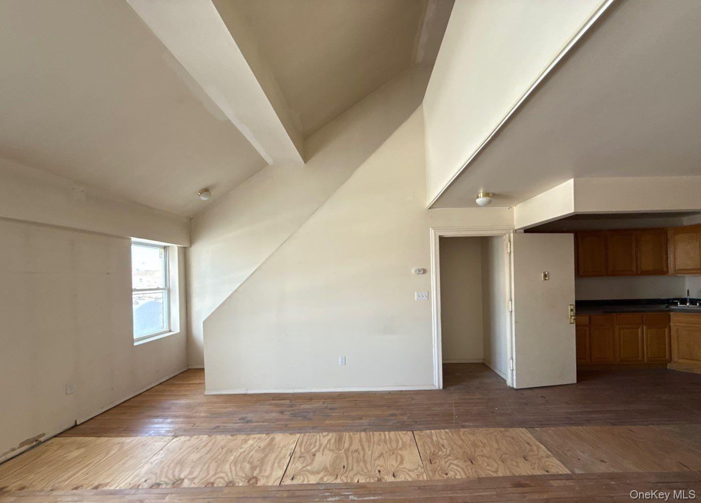 160 Beach 30 St, Far Rockaway, NY 11691 photo