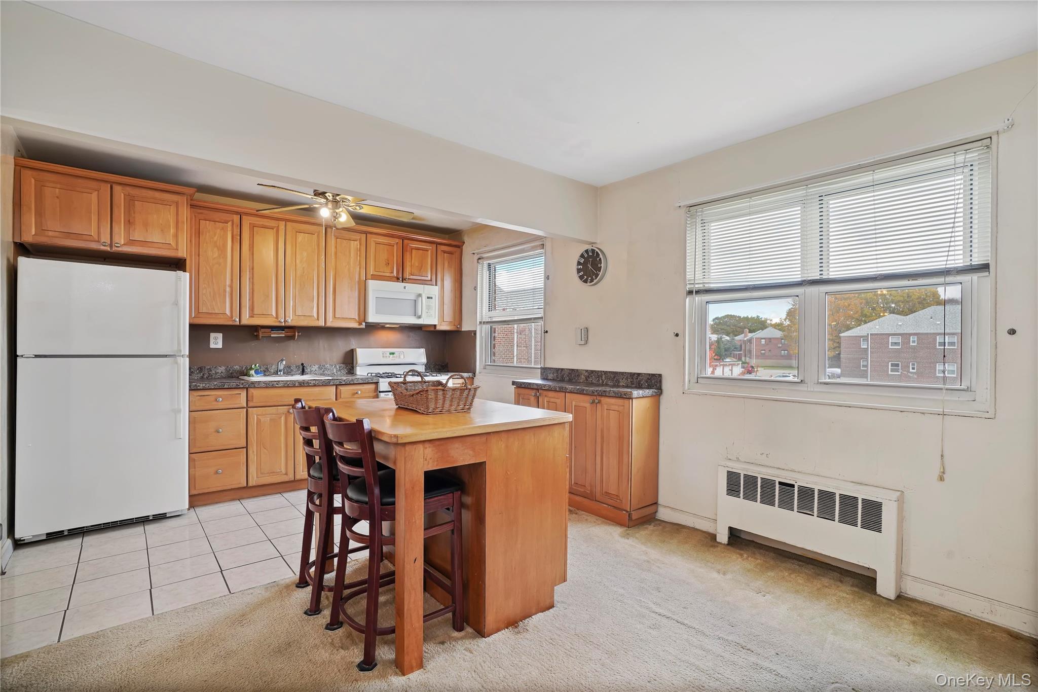 155 27 89th St #27, Howard Beach, NY 11414 photo