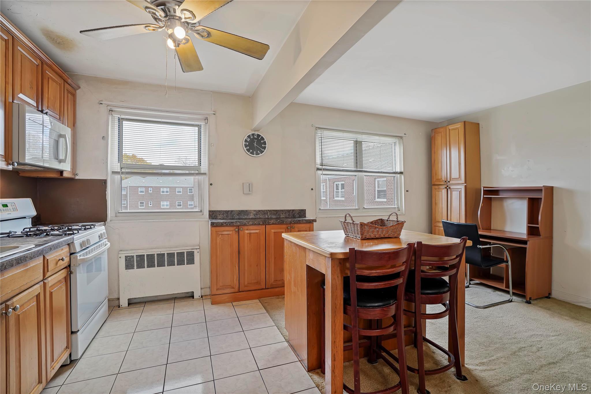 155 27 89th St #27, Howard Beach, NY 11414 photo