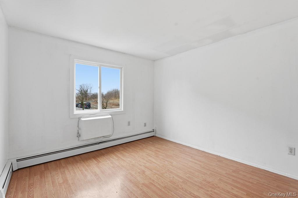78 2 151st Ave, Howard Beach, NY 11414 photo