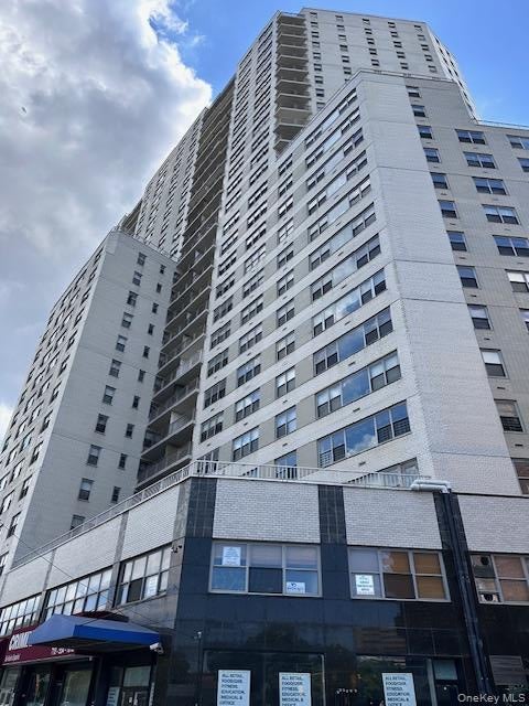 125 10 Queens Blvd, Kew Gardens, NY 11415