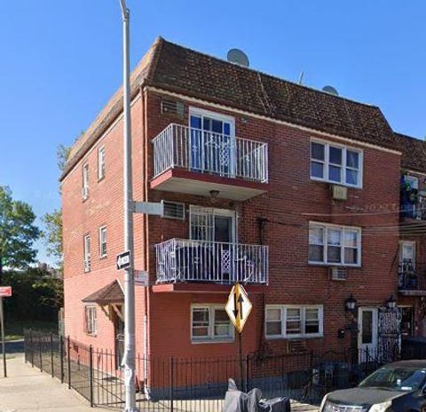 Duplex in Corona NY 59-38 Xenia Street.jpg
