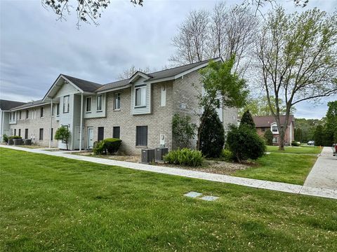 Stock Cooperative in Coram NY 17 Cheyenne Court #C17.jpg