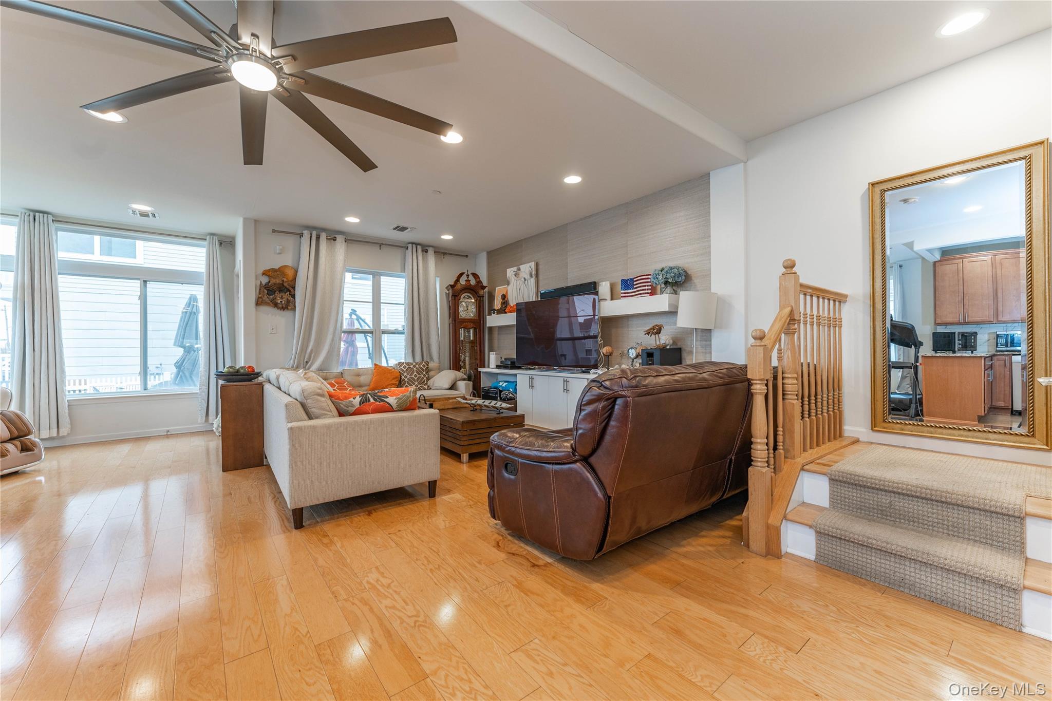 140 Compass Pl, Arverne, NY 11692 photo