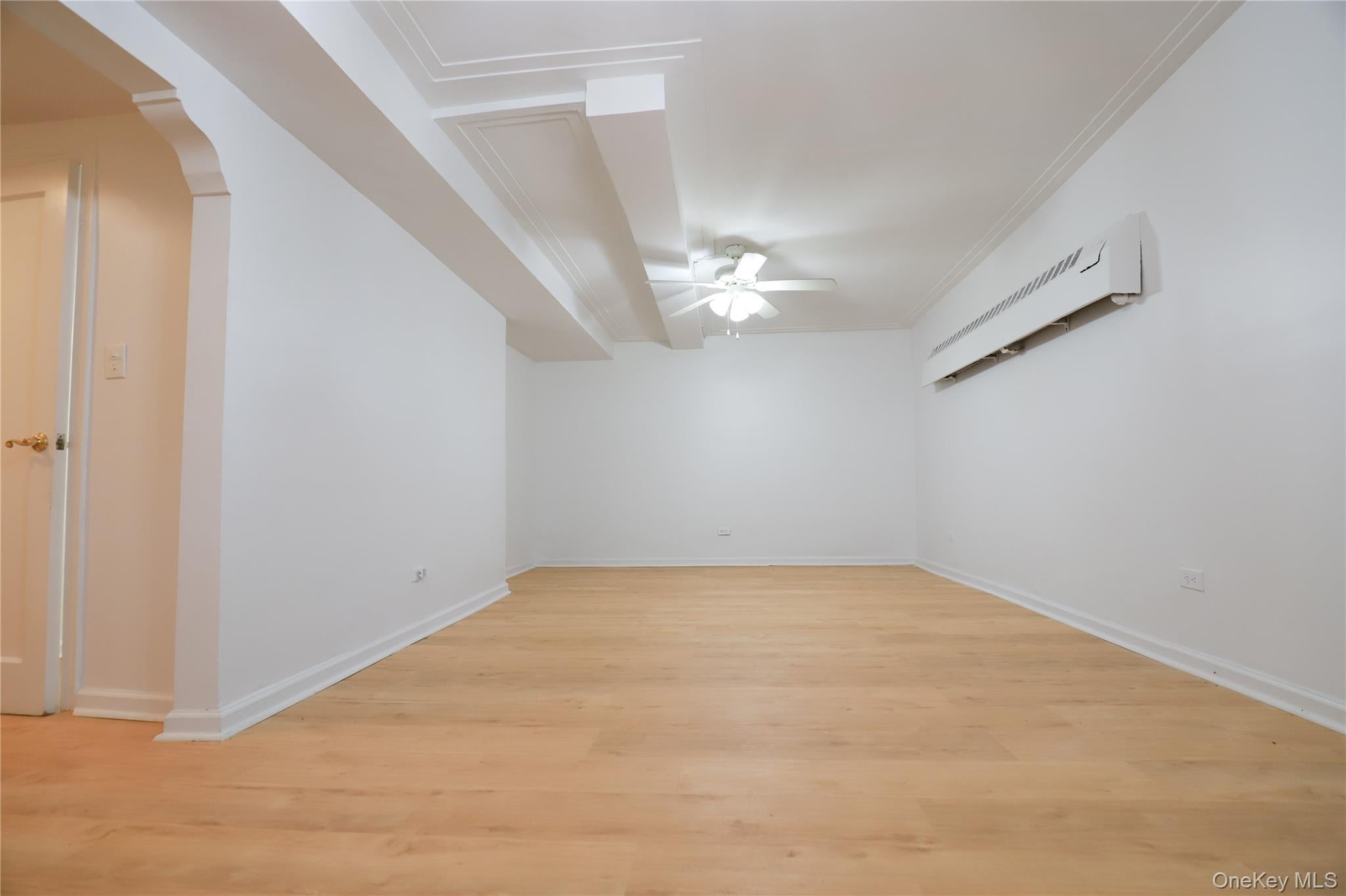 141 34 79th Ave, Kew Garden Hills, NY 11367 photo