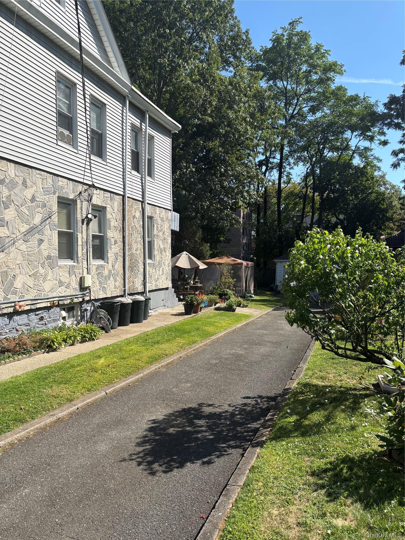 34 Millington St, Mount Vernon, NY 10553