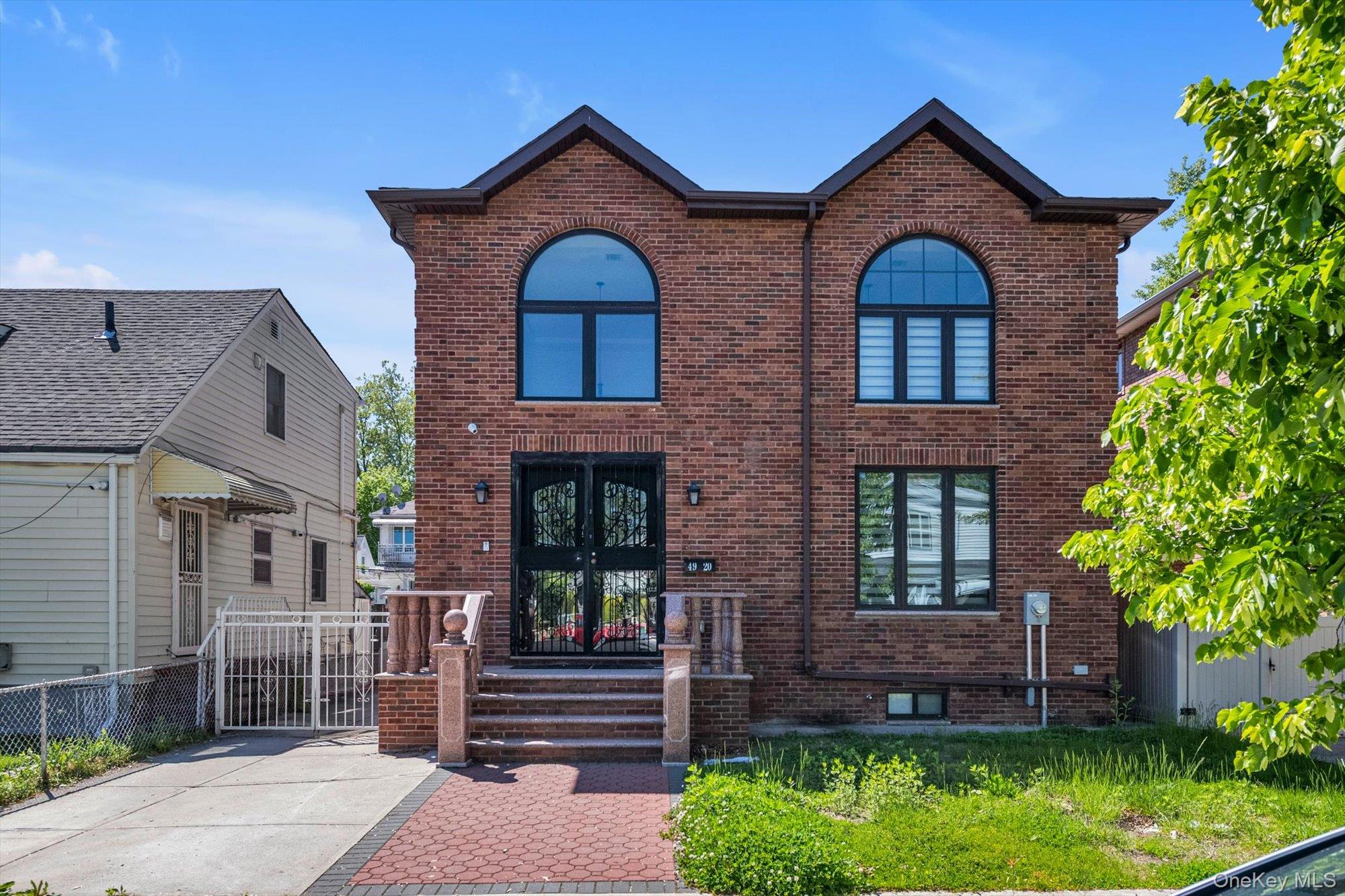 4920 167th St, Fresh Meadows, NY 11365