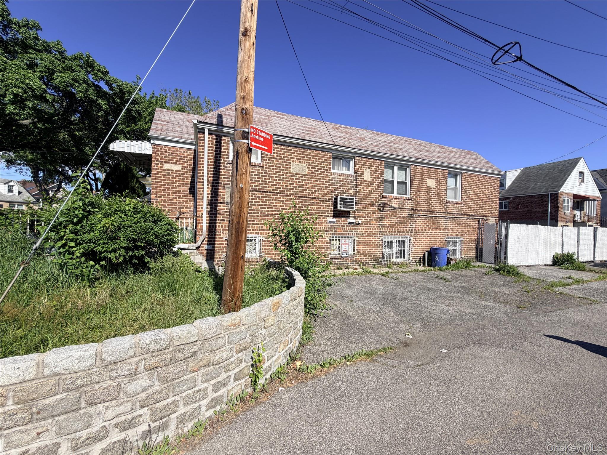 3140 Waterbury Ave, Bronx, NY 10465 photo