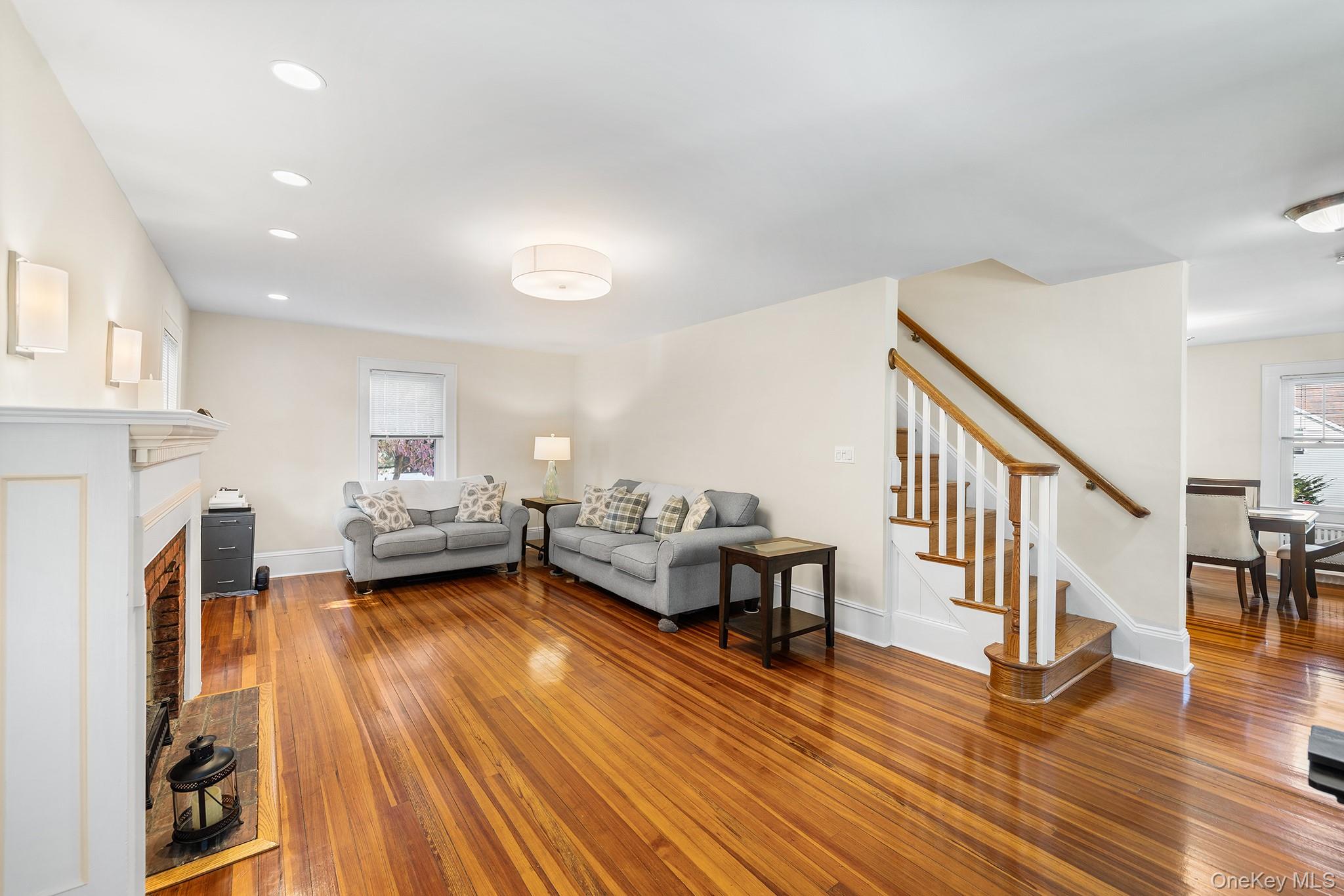 162 Bentley St, Staten Island, NY 10307 photo