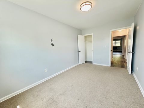 Duplex in Bronx NY 3210 Spencer Drive 17.jpg