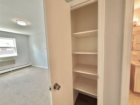 Duplex in Bronx NY 3210 Spencer Drive 14.jpg
