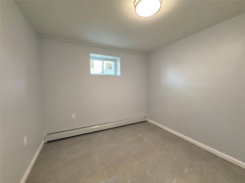 Duplex in Bronx NY 3210 Spencer Drive 21.jpg