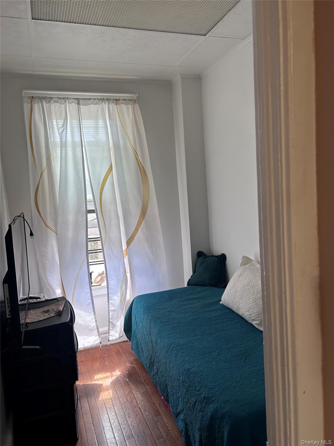 4032 Hubbard Pl, Brooklyn, NY 11210 photo