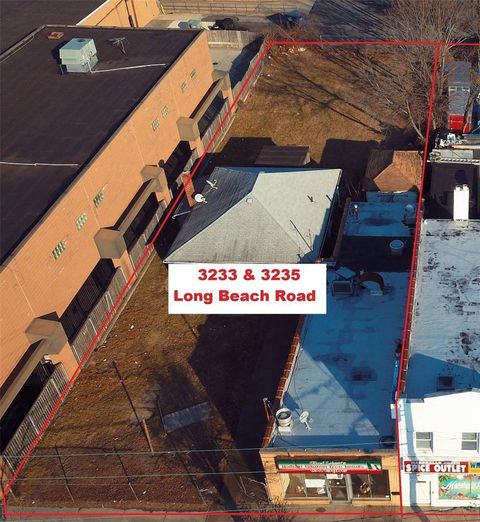 Mixed Use in Oceanside NY 3233-3235 Long Beach Road #3233.jpg