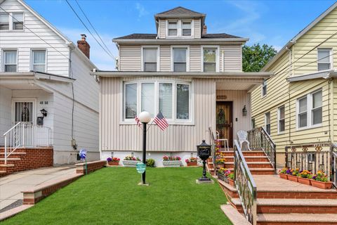 Duplex in Bayside NY 48-46 206 Street #2.jpg