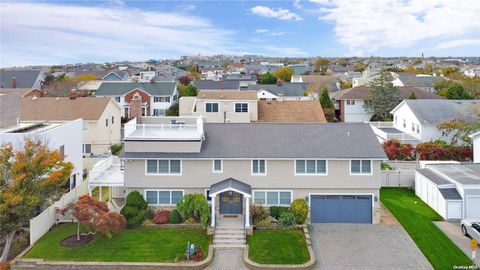 Single Family Residence in Lido Beach NY 36 Prescott Street.jpg