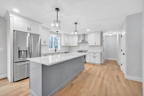 Single Family Residence in Barrington NH Lot 8 Elm Ct 2.jpg