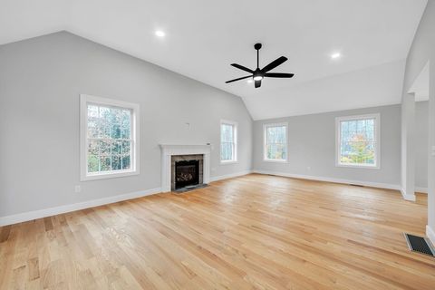 Single Family Residence in Barrington NH Lot 8 Elm Ct 7.jpg