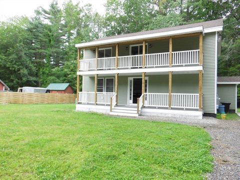 Single Family Residence in Sandown NH 13 Showell Pond Road.jpg