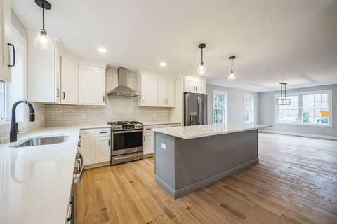 Single Family Residence in Barrington NH Lot 10 Elm Ct 4.jpg