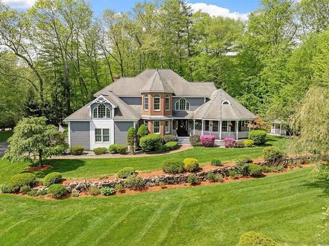 Single Family Residence in Atkinson NH 13 Kelly Ln.jpg