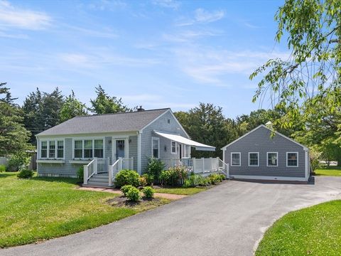 Single Family Residence in Mattapoisett MA 2 Port Way.jpg