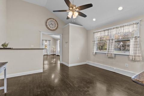 Single Family Residence in Hampstead NH 31 Country Rd 10.jpg