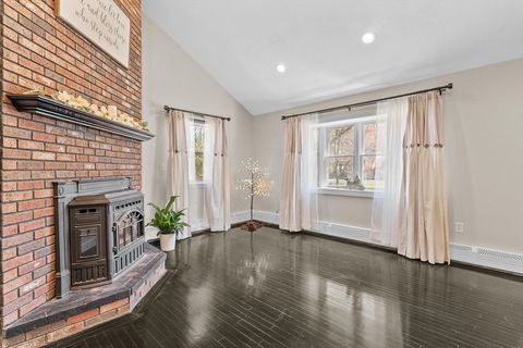 Single Family Residence in Hampstead NH 31 Country Rd 13.jpg