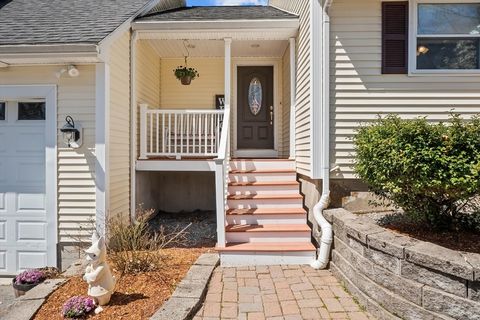 Single Family Residence in Hampstead NH 31 Country Rd 8.jpg
