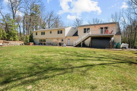 Single Family Residence in Hampstead NH 31 Country Rd 37.jpg
