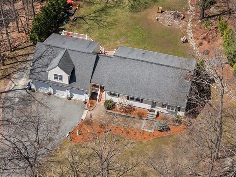 Single Family Residence in Hampstead NH 31 Country Rd 6.jpg