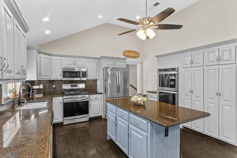 Single Family Residence in Hampstead NH 31 Country Rd 2.jpg