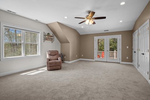 Single Family Residence in Hampstead NH 31 Country Rd 34.jpg