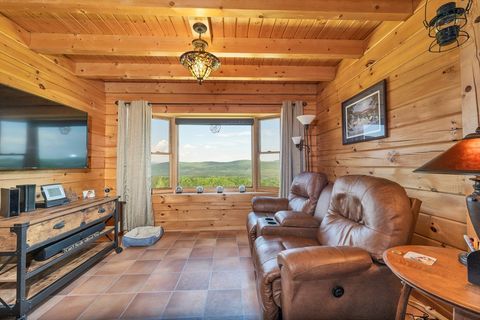 Single Family Residence in Monroe NH 72 Hilltop Rd 19.jpg