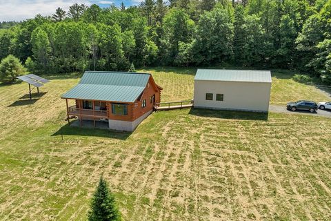 Single Family Residence in Monroe NH 72 Hilltop Rd 38.jpg