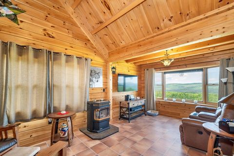 Single Family Residence in Monroe NH 72 Hilltop Rd 16.jpg
