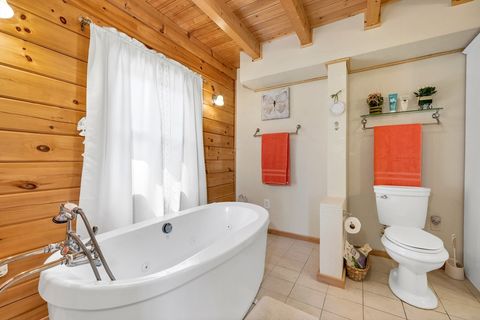 Single Family Residence in Monroe NH 72 Hilltop Rd 36.jpg