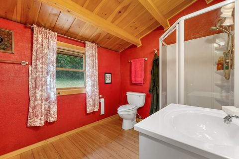 Single Family Residence in Monroe NH 72 Hilltop Rd 21.jpg