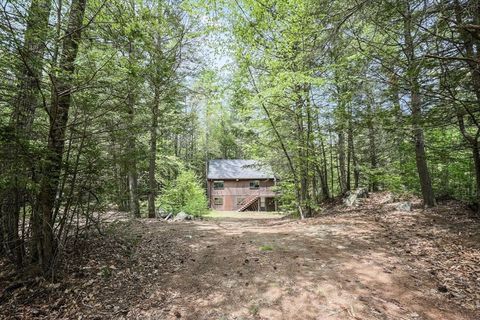 Single Family Residence in Nottingham NH 117 Lakeview Dr 31.jpg