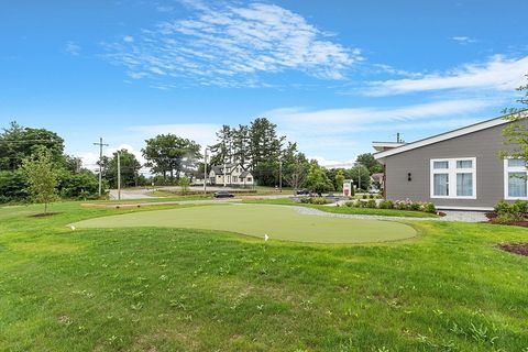 Condominium in Laconia NH 36 Vantage Point Drive #4 35.jpg